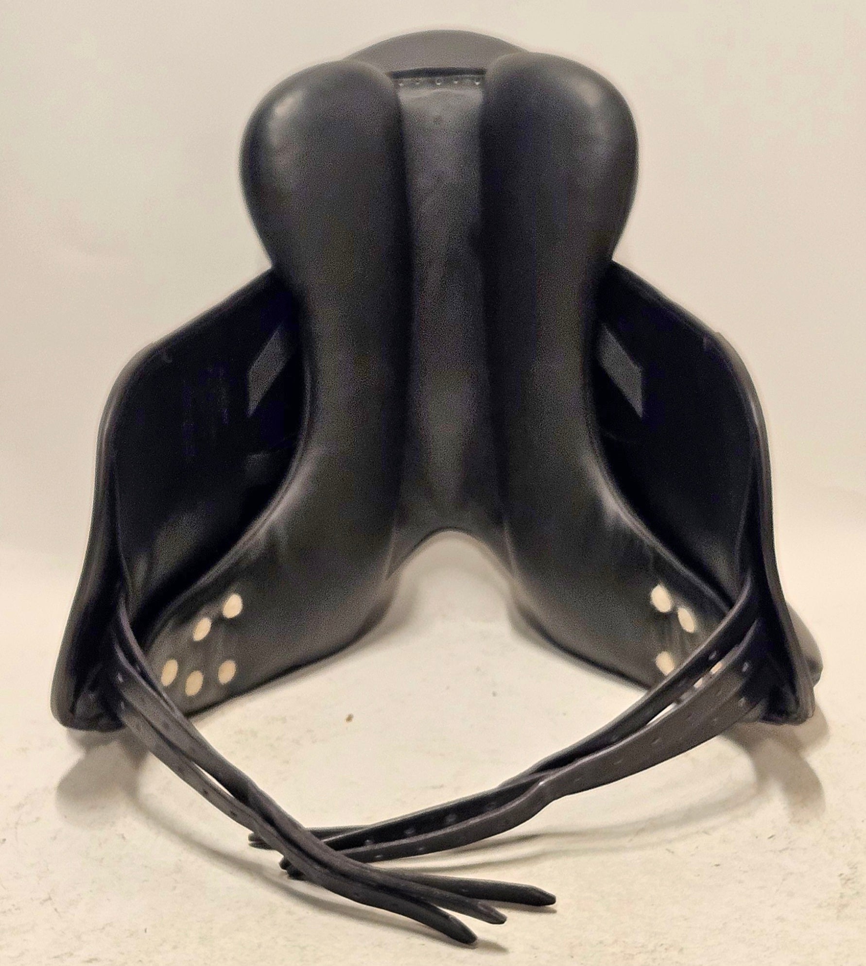 Albion Fabrento Dressyrsadel 17"/W