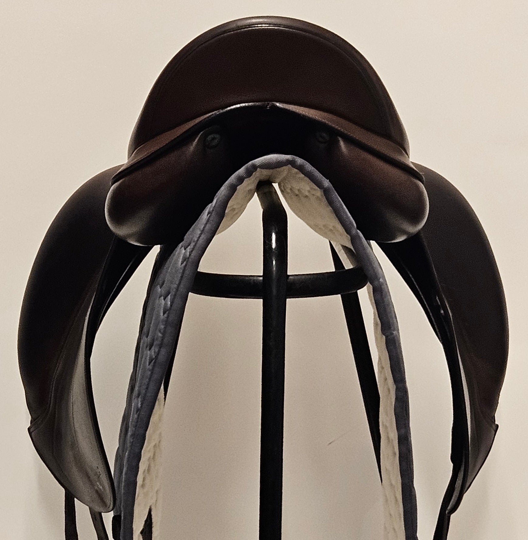 Equipe Emporio Dressyrsadel 17"/+1