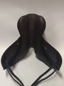 Prestige x- Helen Dressyrsadel 18"/32 XD small kåpa (ändringsbar)