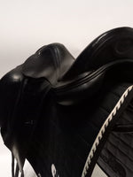 Ladda upp bild till gallerivisning, Prestige X-D1 SC Dressyrsadel 18&quot;/M

