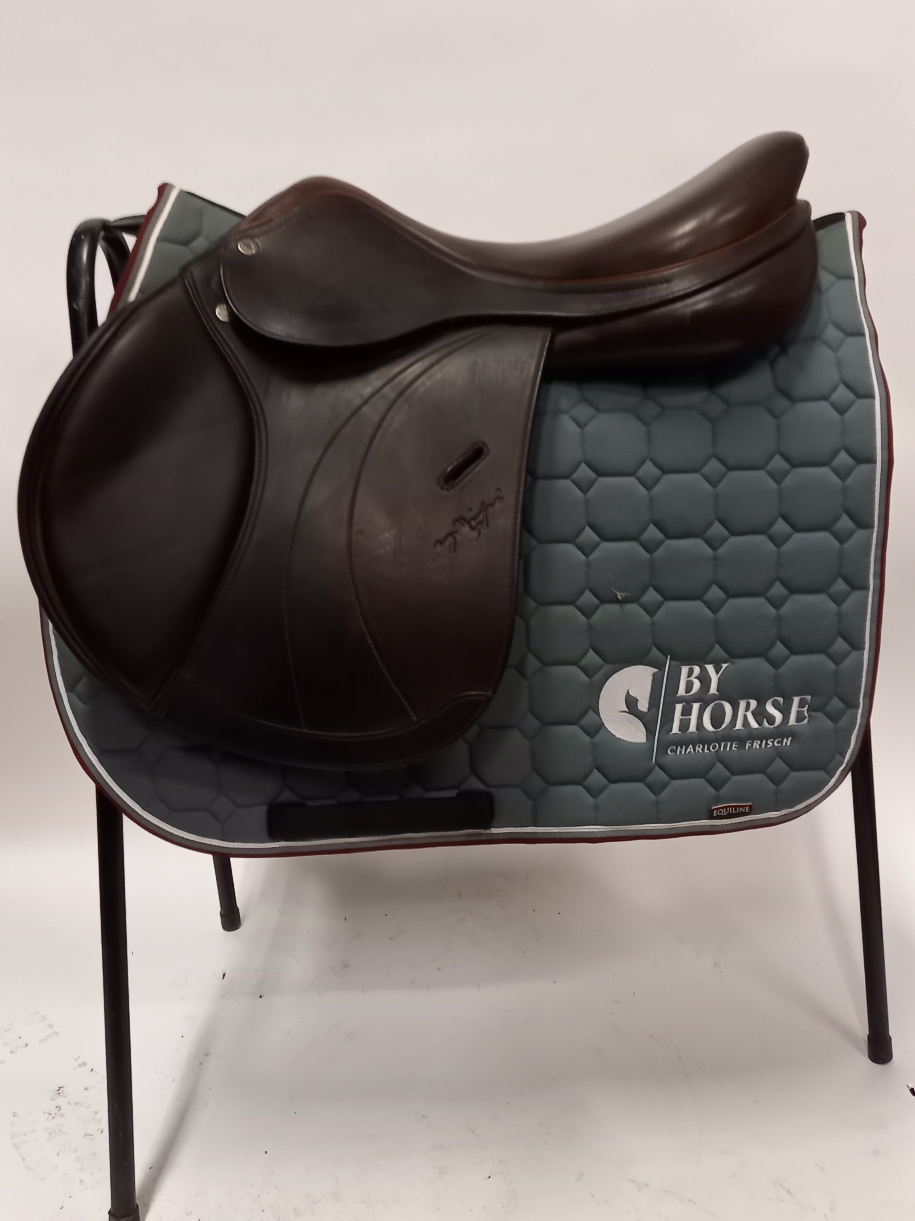 Equipe Linnea Hoppsadel 17"/+1