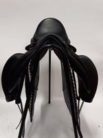 Ladda upp bild till gallerivisning, Prestige Philosophy Dressyrsadel 17&quot;/34 (MW)

