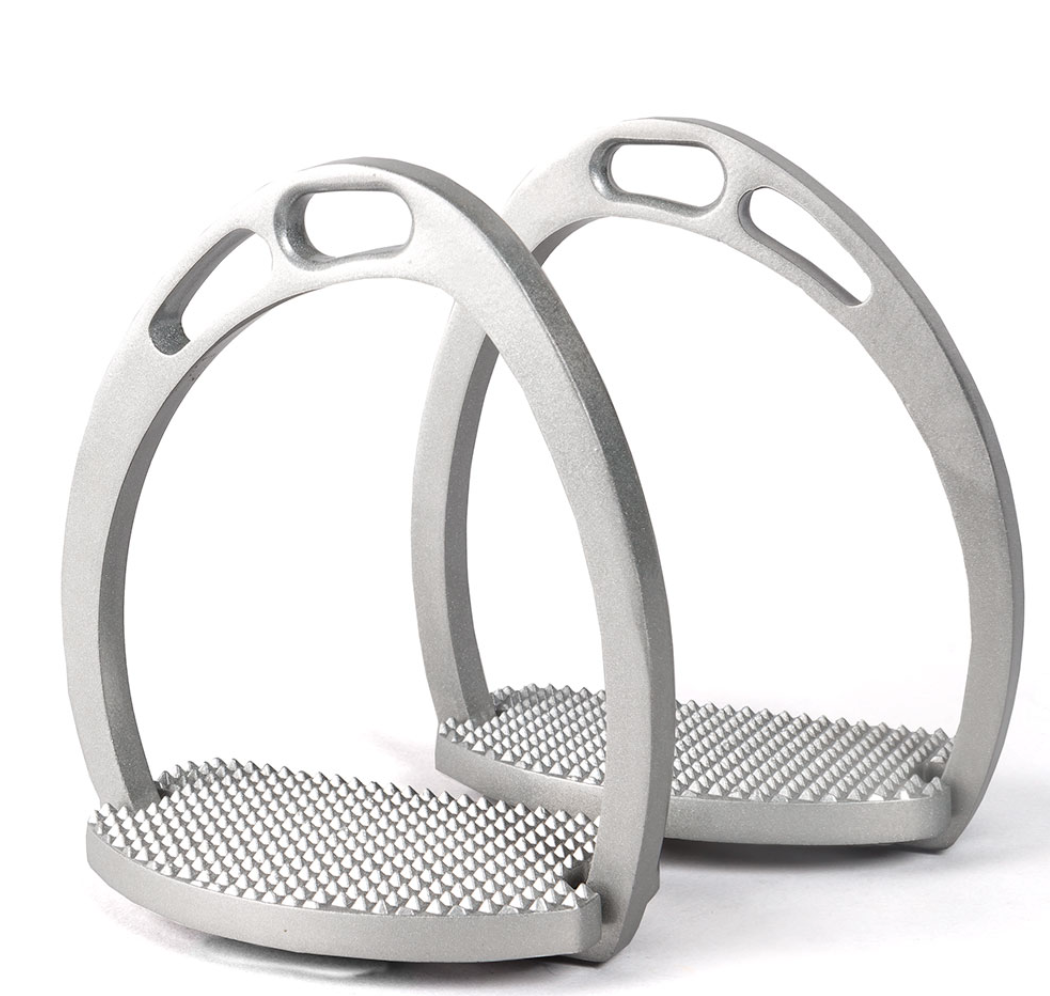 Stigbyglar från Globus